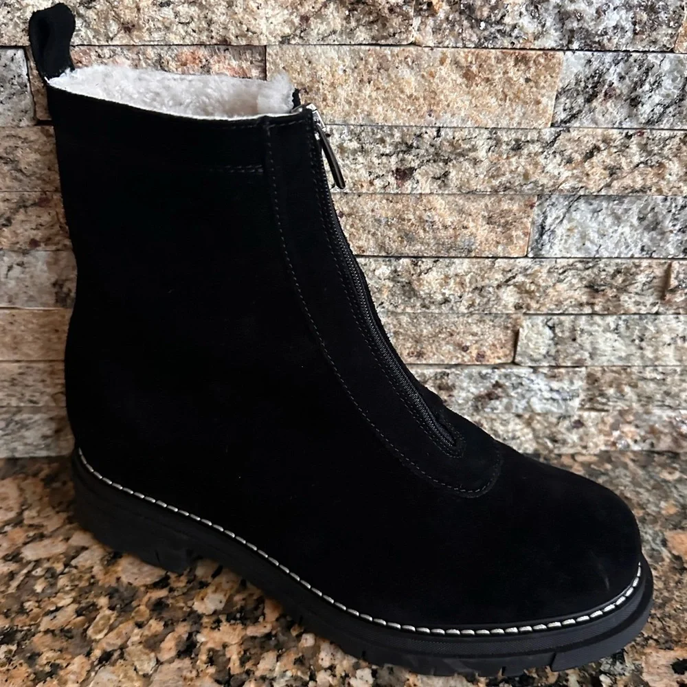 La Canadienne Delta Genuine Shearling Lined City Dry™ Waterproof Bootie (Women)